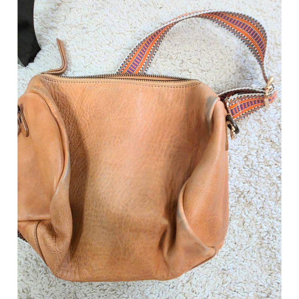 Free People Genuine Leather Crossbody/Shoulder Bag Camel/Orange Changed Strap - Picture 2 of 7